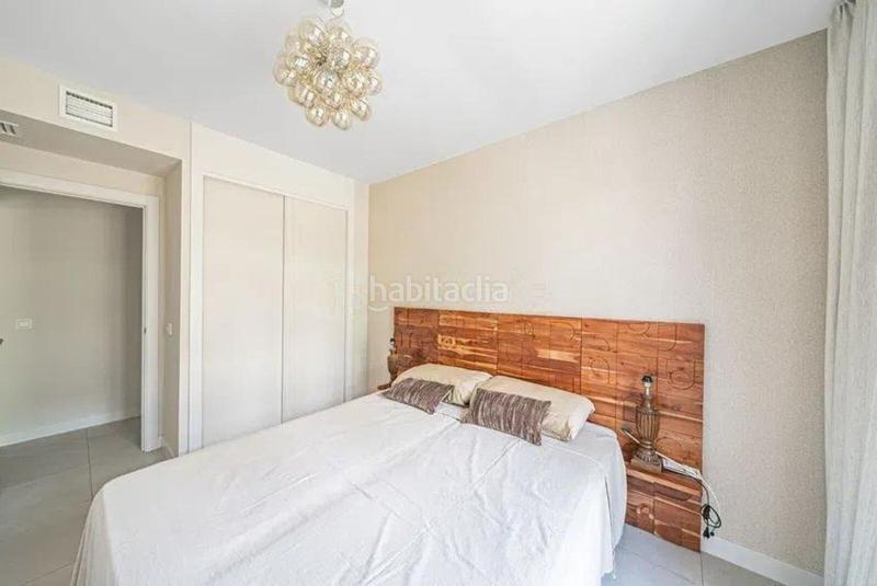Foto 852baa58-ea44-42ee-be18-b3c5da4a89d5. Flat with parking pool in Parque Central Estepona