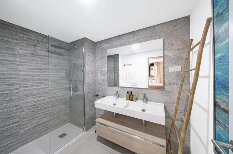 Foto 380ccf38-98a0-44a8-ba9a-a2fd7e297999. Pis amb aparcament piscina a Parque Central Estepona