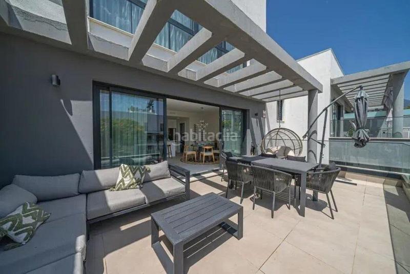 Foto 38fd736e-2946-4859-bc72-5eb622d6a747. Pis amb aparcament piscina a Parque Central Estepona