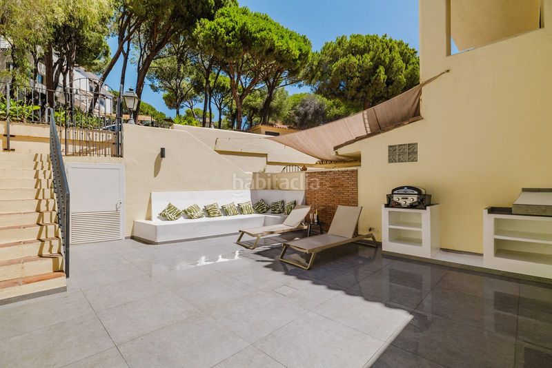 Foto 059ab7fd-9d5a-4a2c-8167-faa9f973936a. Casa en Las Brisas Marbella