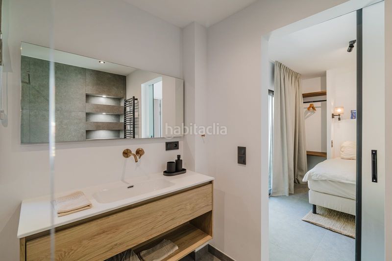 Foto 41a1790d-fe0a-46c3-ada1-22c375c5dd9d. Casa en Las Brisas Marbella