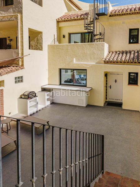 Foto cc67808b-f41e-4614-bd44-69eb7d7df7cb. Casa en Las Brisas Marbella
