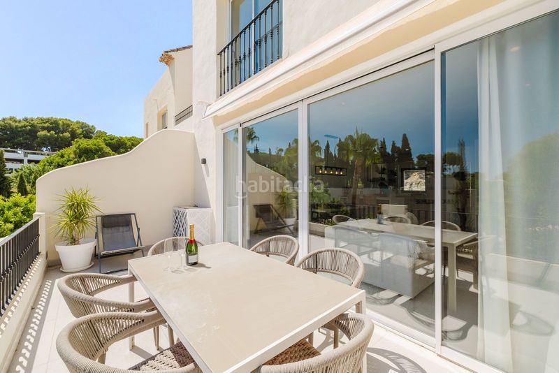 Foto 281d8fcf-898b-4756-8343-abdd599ba5b1. Casa amb aparcament piscina a Las Brisas Marbella