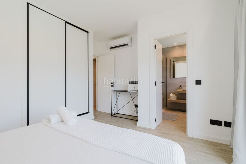 Foto 6dd2dc94-2c00-4e80-8430-fb3bdb167bcd. Casa amb aparcament piscina a Las Brisas Marbella