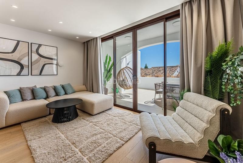 Foto 4bf0f4ec-7841-4055-aa63-8d7218de9347. Haus mit parking pool in Benahavís pueblo Benahavís