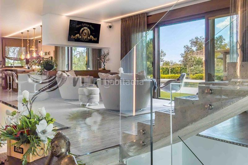 Foto 1a797e23-5055-41df-a929-fec91afd6ba1. Casa bifamiliare con parcheggio in La Quinta Benahavís