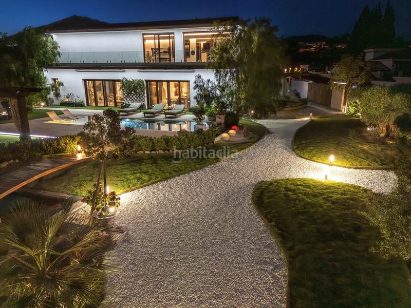 Foto 696f6b2f-836a-44e6-9f96-13fac2454ca9. Doppelhaus mit parking in La Quinta Benahavís