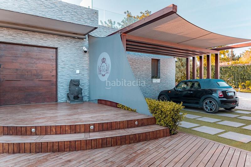 Foto fc17e734-f1fe-41ee-aac9-75ca043530e3. Maison jumelée avec parking dans La Quinta Benahavís