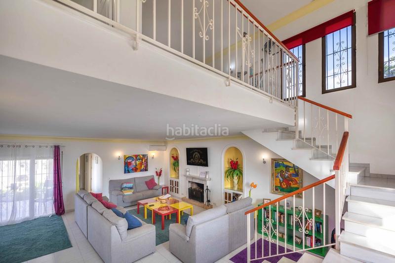 Foto 4933ebfc-6abd-4320-a627-34d83c9b96f3. Casa bifamiliare con parcheggio in Guadalobón Estepona