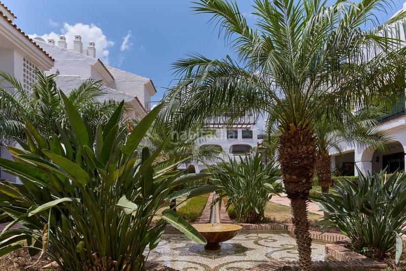 Foto 22f29b5e-a951-42c0-9399-74544fd0ba12. Rez-de-chaussée avec parking piscine dans San Pedro de Alcántara Pueblo Marbella