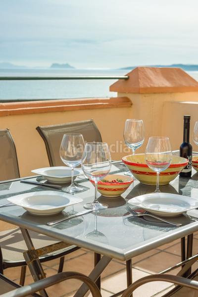 Foto ae4f14a7-883d-4c21-b21d-2c69064653ce. House with parking pool in Parque Central Estepona