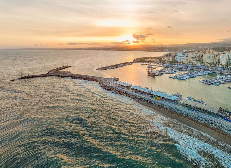Foto 08e2391d-d438-4b2d-9451-b602a1184fdd. Maison avec parking piscine dans Parque Central Estepona