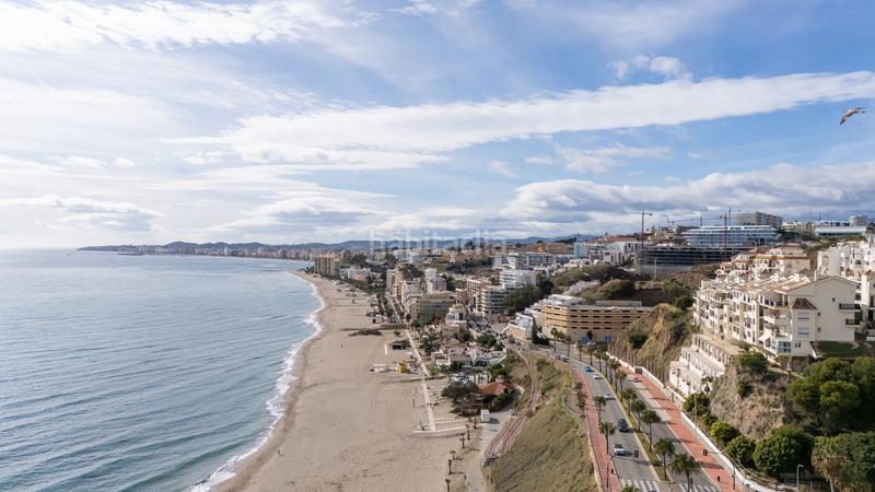 Foto 9b8226d3-ec18-46c3-b82c-5831a7953439. Dúplex en Las Gaviotas - Carvajal Fuengirola