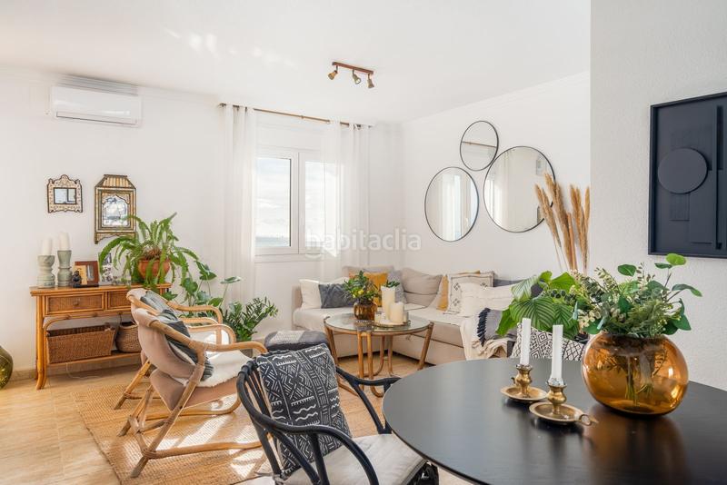 Foto f561ed3d-1745-441e-b0b6-432648ab9cac. Dúplex en Las Gaviotas - Carvajal Fuengirola