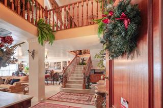 Zweistöckige Wohnung in Puerto de Estepona