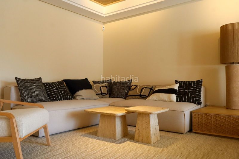 Foto 01580f28-b69e-4fa0-b500-935f2dfd1d36. Appartamento con parcheggio piscina in Puerto Banús Marbella
