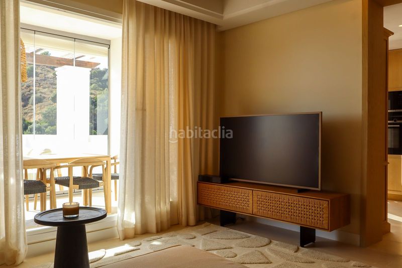 Foto 58e721e8-2d49-4570-bfbe-a905cf99b930. Appartamento con parcheggio piscina in Puerto Banús Marbella