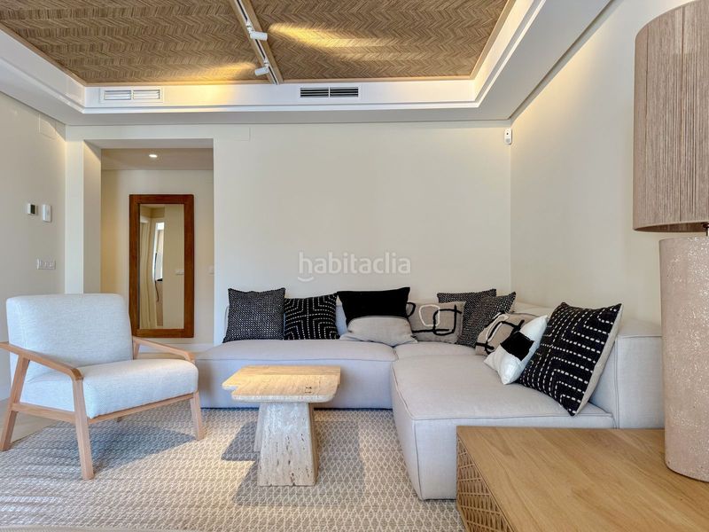 Foto bd8199f3-bfcf-424e-9553-f1990647d401. Appartamento con parcheggio piscina in Puerto Banús Marbella