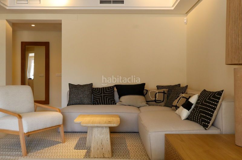 Foto de129cac-6959-4e72-8d4b-607183e25bbb. Appartamento con parcheggio piscina in Puerto Banús Marbella