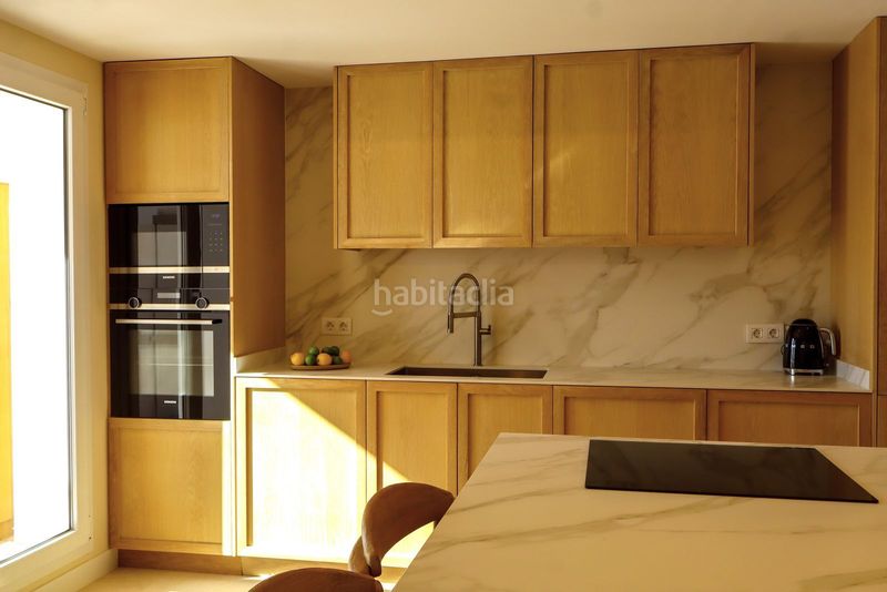 Foto e9a01e14-ae0b-4709-8427-c05c44588719. Appartamento con parcheggio piscina in Puerto Banús Marbella