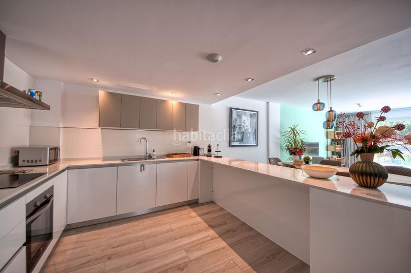 Foto c6d6cb6b-be30-42f0-9602-d7ace728a3a8. Penthouse with parking pool in Benahavís pueblo Benahavís