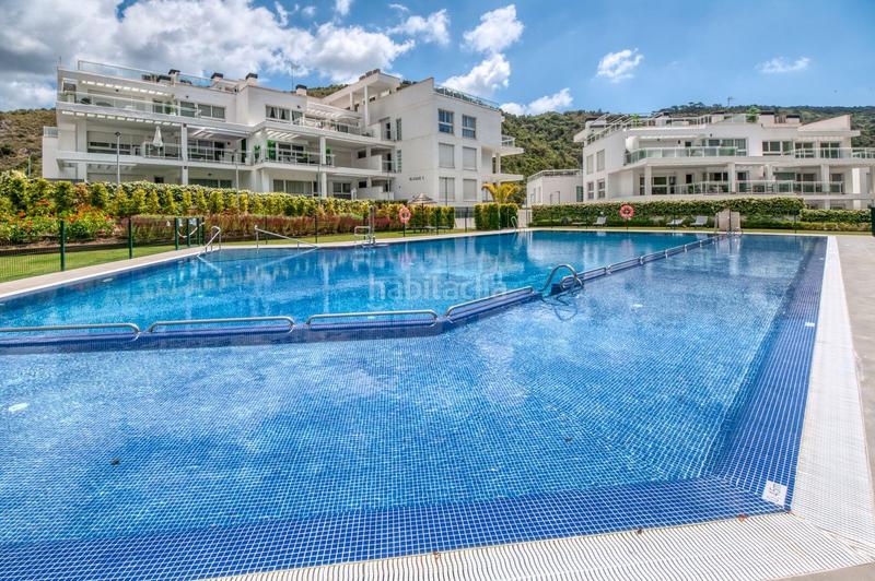 Foto eb558289-e8c5-41cb-adb3-dabff5a08f40. Penthouse with parking pool in Benahavís pueblo Benahavís