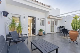 Casa adossada en Puerto Ban�s