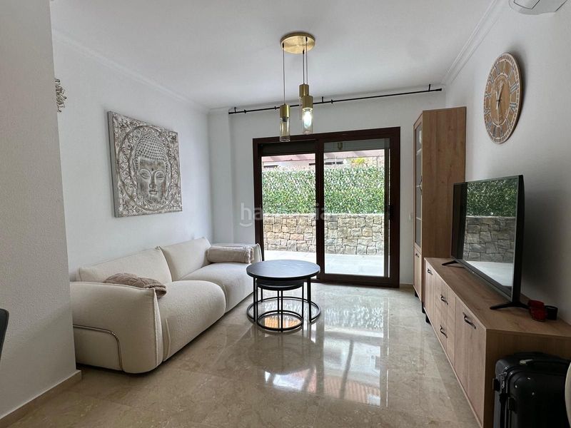 Foto 51404af4-9eb3-4895-ba41-1064a6d0ec8a. Pis amb aparcament piscina a Zona Miraflores Marbella