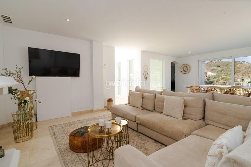 Foto e8dcecef-9c61-43b8-9740-c900cbbc535a. Casa pareada en Santa María Marbella