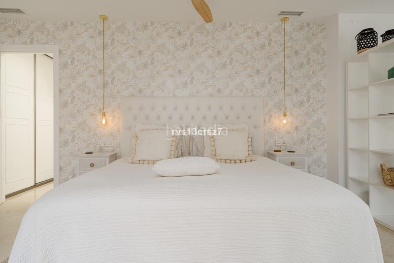 Foto f348b29e-faa9-460f-802e-395ffc9e9e05. Maison jumelée avec parking dans Santa María Marbella