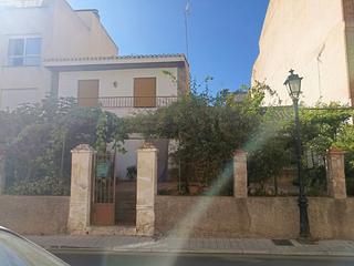 Maison  Valladolid. Casa en venta en la zubia.
