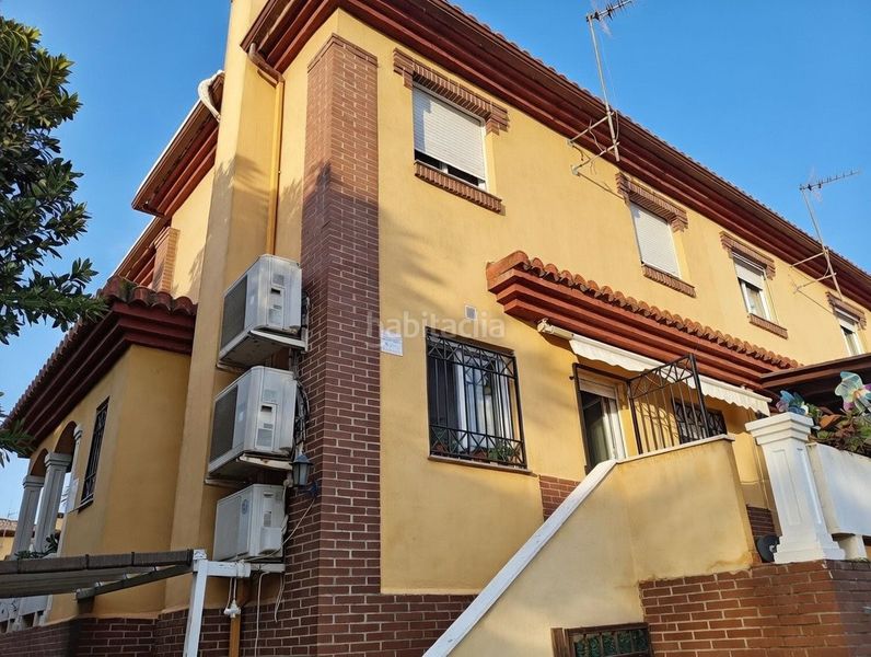 Foto 7cc55466-66e4-4665-9178-a36e2b344f06. Casa amb calefacció aparcament piscina a Urbanizaciones Alhendín