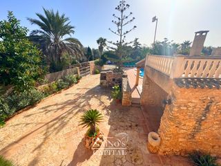 Country house in Santanyí Poble. Casa mallorquina con licencia turística para 10 plazas en santan