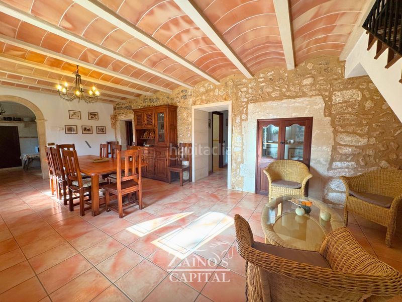 Foto 589222f9-5b21-4624-8337-0ef39af6ecd8. Masía casa mallorquina con licencia turística para 10 plazas en Santanyí