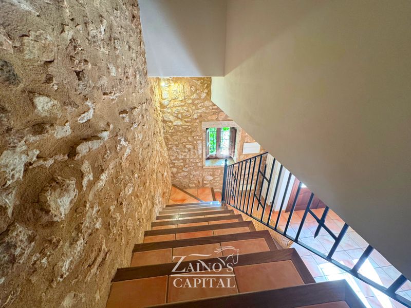 Foto c50f9c6b-97c4-4dd1-9366-b93f2b1d0d4c. Masia amb piscina a Santanyí poble Santanyí