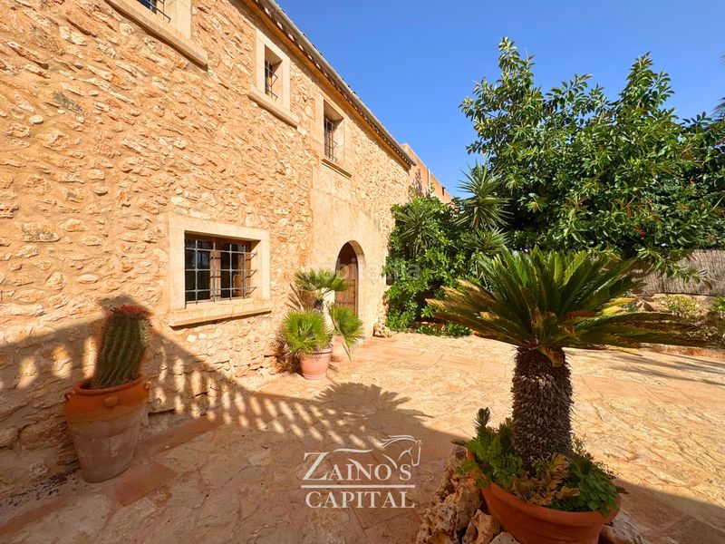 Foto e2982b0b-a8d1-4e13-b636-3e1b4f1b29e3. Masía casa mallorquina con licencia turística para 10 plazas en Santanyí