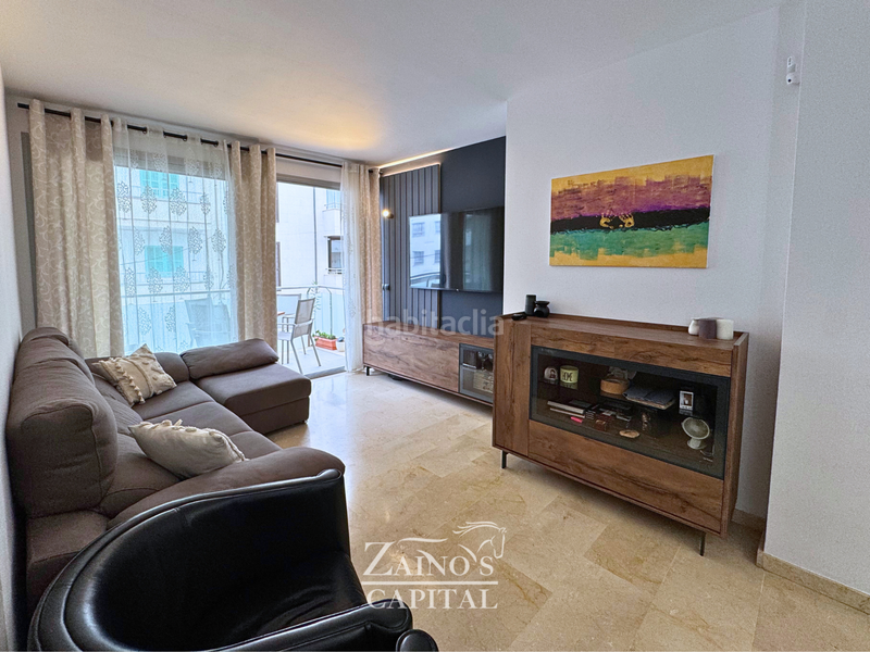 Foto e0c131d8-22c6-4e5f-bc4e-78bf24a83dde. Piso  de 3 habitaciones con balcón y ascensor en puerto en Pollença