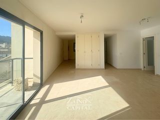 Flat  Sa constitució. Piso en el centro de andratx con balcón y terraza solárium con v