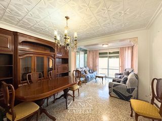 Piso en S´Arenal. Piso de 120 m con 4 habitaciones y garaje a 3 minutos de la play