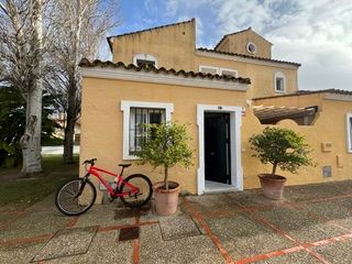 Casa adosada en Avenida Octavio Augusto 1