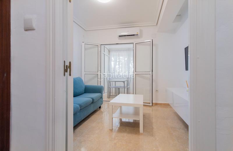 Foto 2684d750-8302-4d10-8f42-4cfcb0bf935e. Rent flat with heating in Triana Este Sevilla