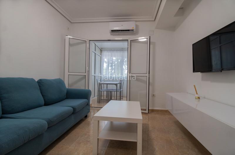 Foto 686e5538-7d5c-4461-bc17-2c325eb4a1b5. Rent flat with heating in Triana Este Sevilla