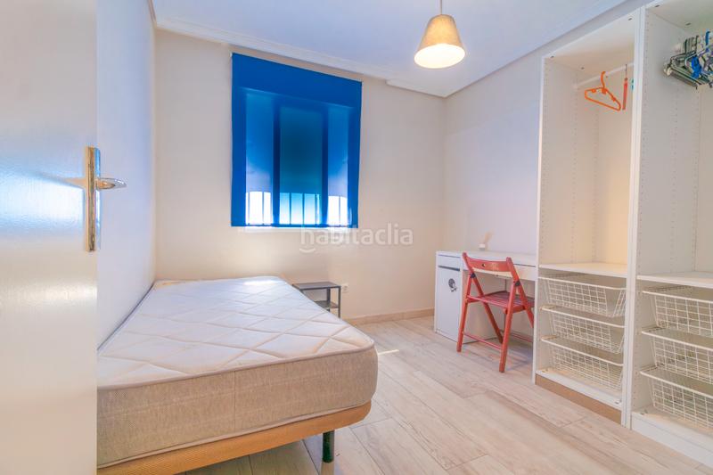 Foto 3f0c6e73-420c-402b-bb57-024683698830. Location appartement dans Barrio León Sevilla
