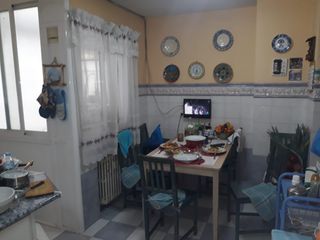 Pis  Calle de saavedra fajardo. Exclusivo piso 160 m² exterior con vistas a la almudena y casa d