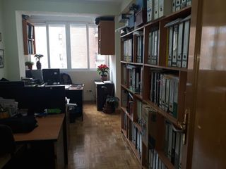 Piso en Calle de Saavedra Fajardo