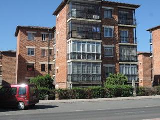 Pis  Calle hornos caleros