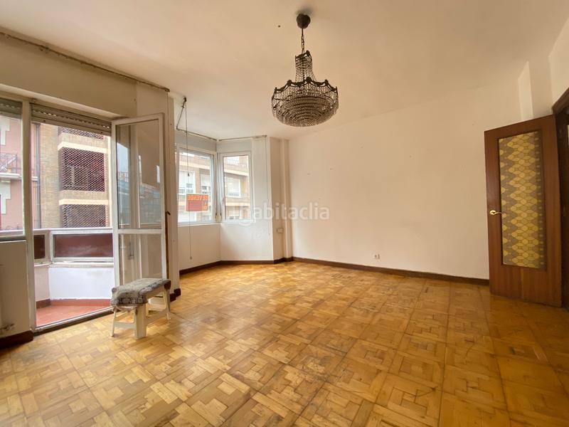 Foto 61f26cd7-73c4-4aae-b920-ba70d9bcff82. Appartement avec chauffage dans Centro Torrelavega