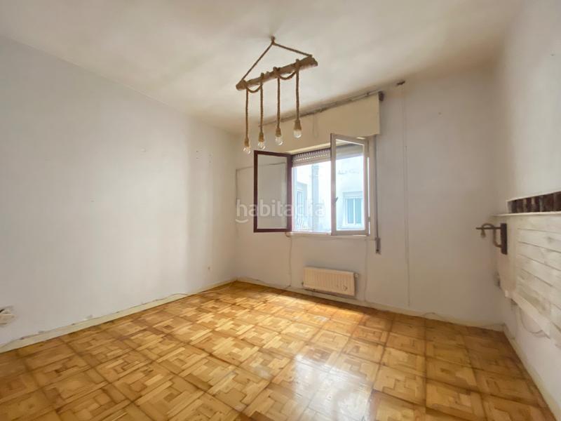 Foto a6e13c6d-9315-408a-b52e-9cc097328bf2. Appartement avec chauffage dans Centro Torrelavega
