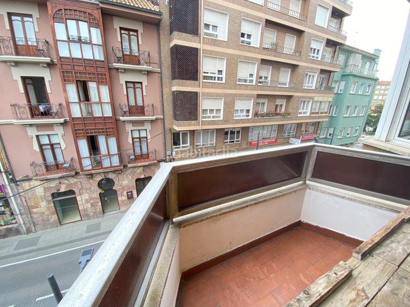 Foto ea91ebe0-d5a2-4f85-9d1b-9361c3f8cbc1. Appartement avec chauffage dans Centro Torrelavega