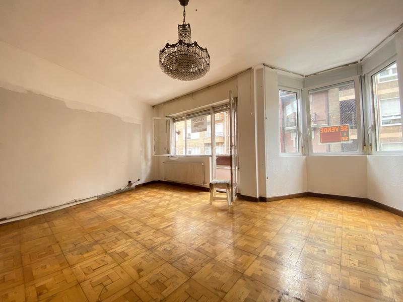 Foto f54e41fd-5dfc-4227-9441-8e2095606719. Appartement avec chauffage dans Centro Torrelavega